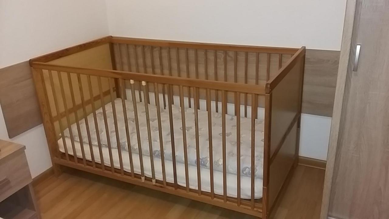Apartman L M Kajov Екстер'єр фото